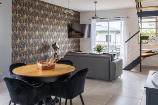 La Villa Perchée 4 Appartements Élégants, indépendants, sauna Privé, sport, terrasses et Vue Panoramique, Parking, 20 min STADE DE FRANCE - 2