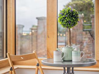 4 Bed in Mold 92663 - Treuddyn - 6