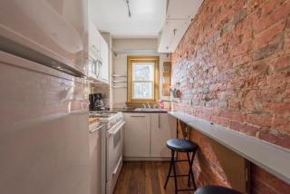 Urban Hipster MicroSpace PrivateBathDeck Fishtown - 2