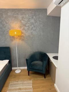 ROMANTIC Apartments- in Historical Center - 8
