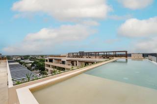 Deja Vu - Stylish 2BR Luxury Apartment with Private Pool - 6