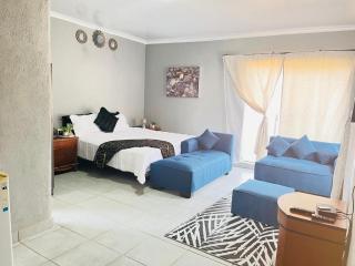 Kwa Mosete - Rustenburg - 1