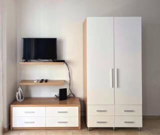 Samuel Apartment 1 - 2