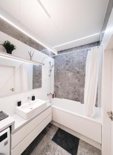 Cozy Dzintaru apartment - Steps from Forest and Sea - 6