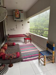 Alchemist Abode - Country Club Apartments - 8