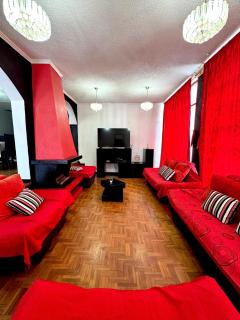 Casa familiar en centro de Quito - 9