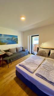 Modernes Apartment am Traunsee - See, Berge, Fitness & Parkplatz - 5
