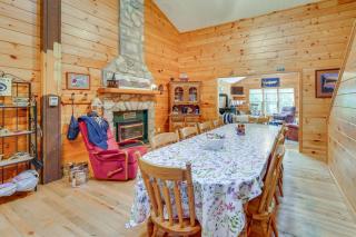 Cabin Comfort Near PSU! Fire Pit and On-Site Trails - 6