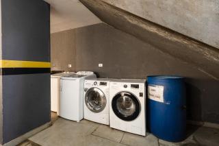 Studio lindamente decorado! Ideal para casal! 1 - 2