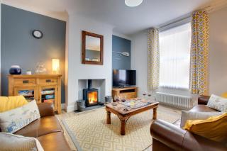 Carpenters Cottage - 8