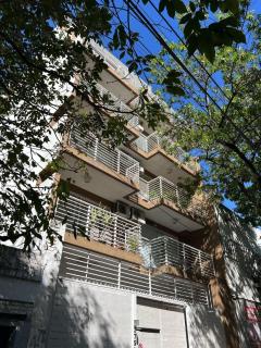 Bright apartment, excellent location - 4