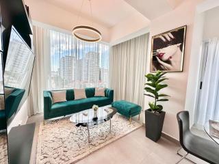 Stunning, City Center 1BR Condo - 3