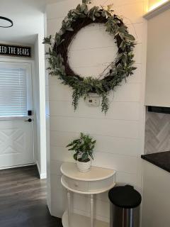 TaneyComo-Topia - 1