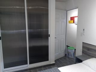 Excellent location - 4