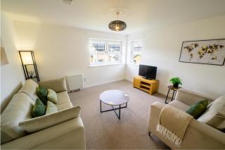 2 Bed Property, Beauly - 3