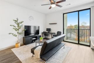Urban Mid-Rise Studio King-Size Stay 3z9 - 4