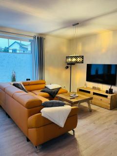 Spacious Apartment for 7 - 0