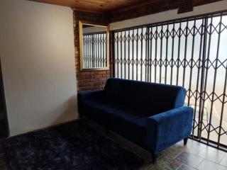 Heather Guest House - 1