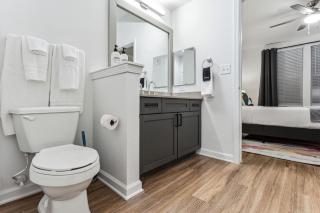 2 BD Luxe Oasis, Near The Star and Shops - 7