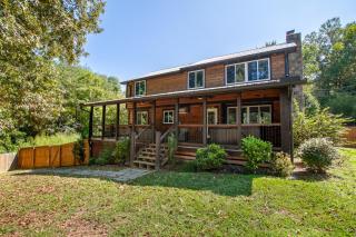 Dollys Darling Cabin Views Hot Tub Game Area - 9