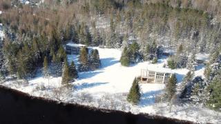 Twin Cottages by the River - Corpo & Events - 0