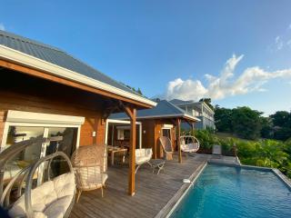 Grandes villa & maison luxueuses 4 étoiles - vue mer face à la réserve Cousteau & jardin tropical - 7