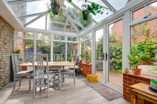 Garden Cottage - 4