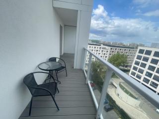 East-West View Apartment - 3