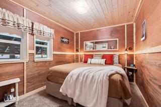 Sugar Pine cabin in the woods King bed Fire pit - Oakhurst - 4