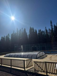 Fjällbäcken Pool and Padle - 1