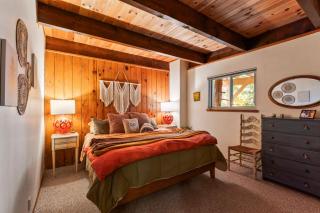 Retro Retreat, BBQ, Patio with Outdoor Seating! - 7