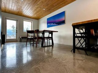 Mountain View Private Hot Tub PÜR Lodging 1 - 5