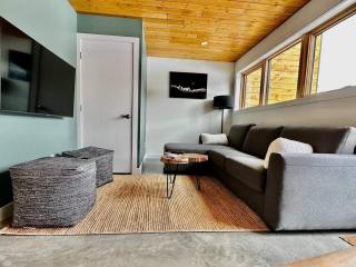 Mountain View Private Hot Tub PÜR Lodging 1 - 1