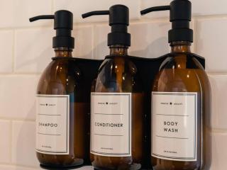 Pur Lodging Mountain Cabin 3 - Private Hot Tub - 2