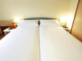 ibis Chambery - 1