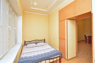 Metro Apartments - 1