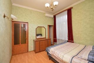 Metro Apartments - 3