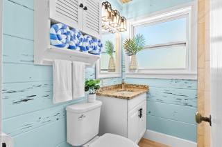 Parrot Beach Cottages Suite #3 - 2