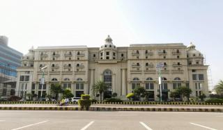 Furnished Apartment for Rent Gulberg Greens Islamabad - 9