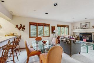 Townsend Place B206 - 4