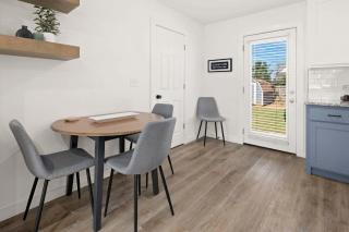 Benton Blue-Half Mi to Downtown-Perfect for Bikers - 2