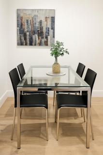 2 bed flat, sleeps 8, driveway, 5 Mins to Brixton - 6