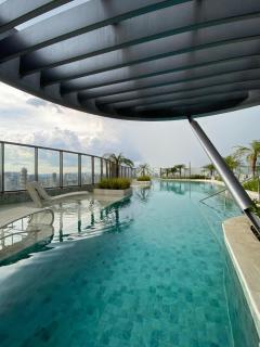 Bella Sky View Piscina Rooftop - 6