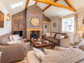 4 Bed in Dorchester 42204 - 3