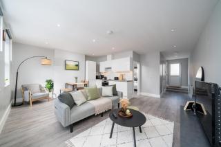 Stylish apartment in the heart of Kingston Town Centre - 5