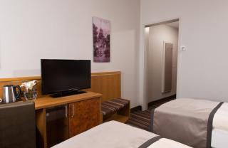 Leonardo Hotel Karlsruhe - 4
