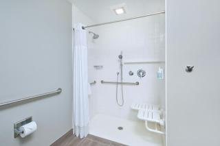Courtyard by Marriott Oahu North Shore - 9