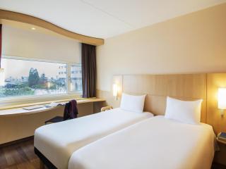 Ibis Schiphol Amsterdam Airport - 1