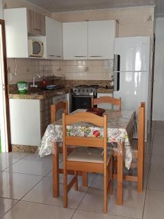 Casa de 2 quartos no Centro de Bombinhas - 9