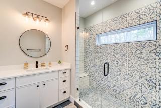 Modern Family Cabins 1 min to Bryce Perfect for Families - 4